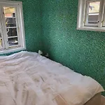 Гостевой дом Tinghus Flat
